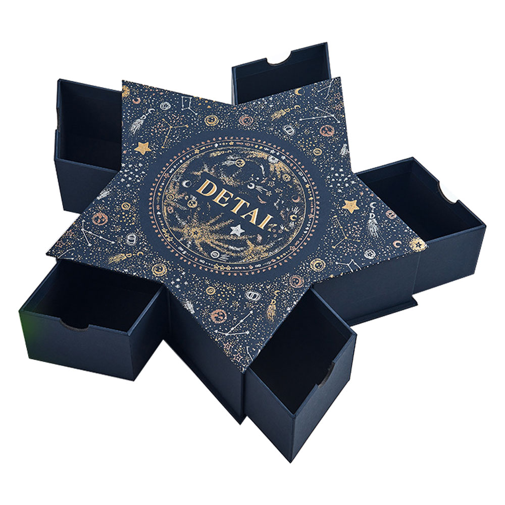 Scatola regalo rigida a forma di stella con cinque cassetti